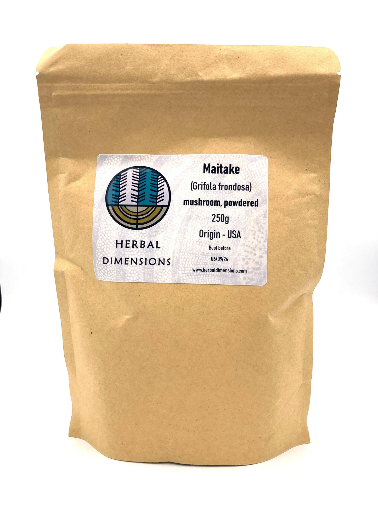 Maitake mushroom powder in recyclable pouches